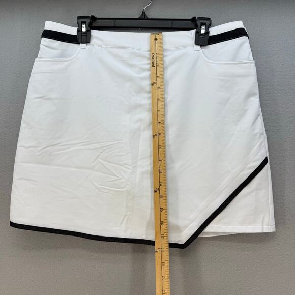 N'Vo by Lanctot Skort Women's 10 Size White Black Golf Skort Pickleball Golf EUC - Picture 12 of 13